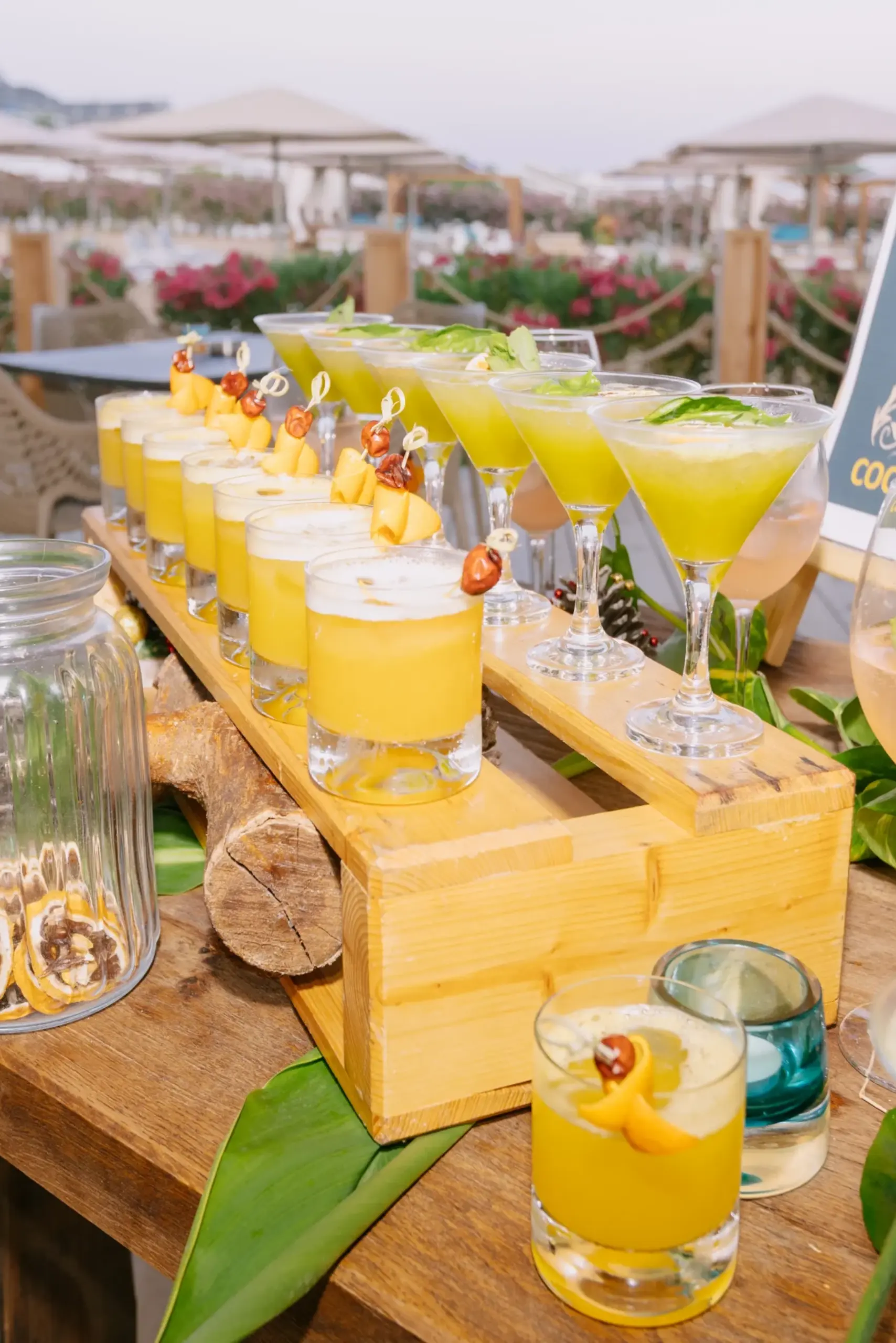 destinationsbyfunmilondon-antalya-beach-cocktail