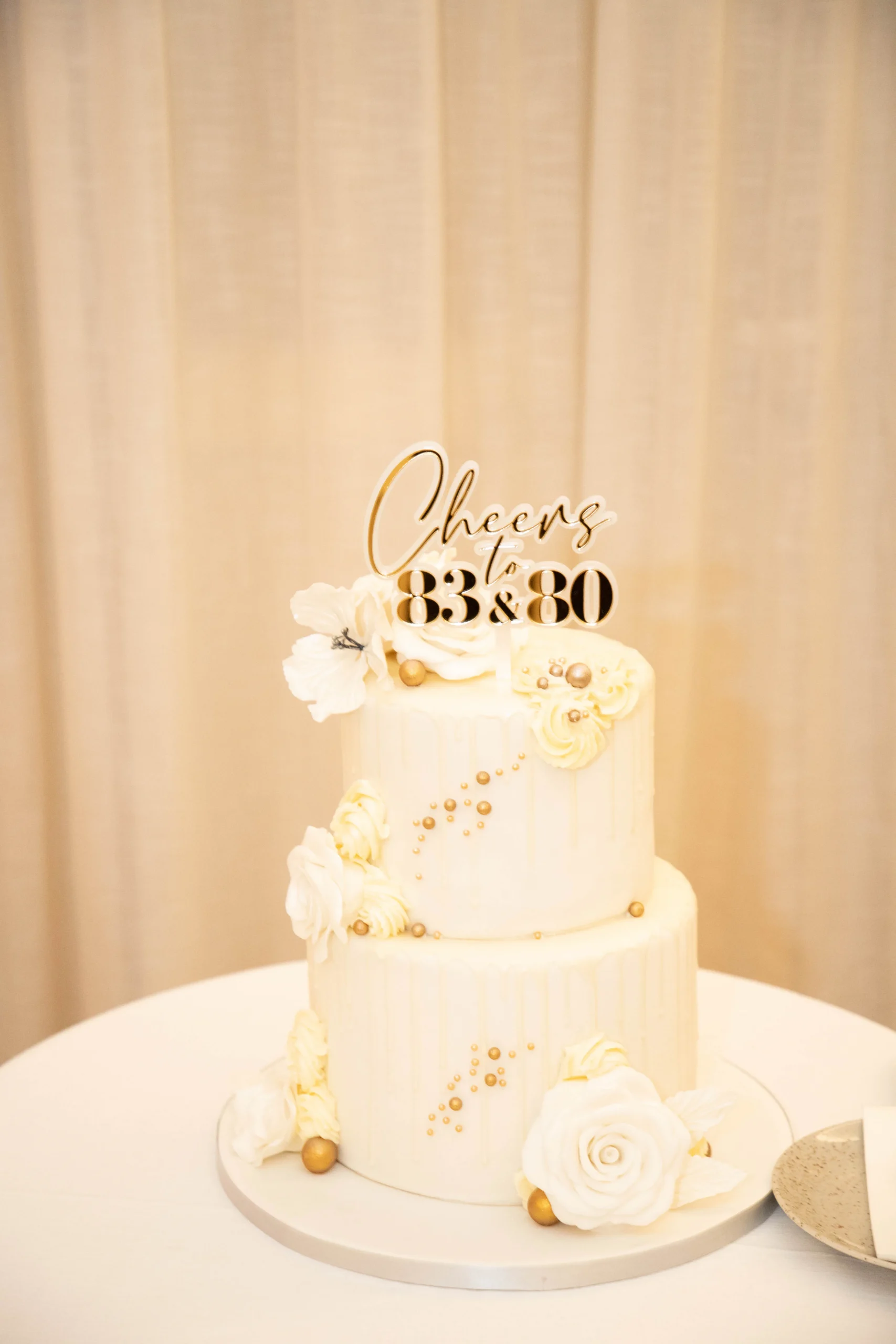 destinationsbyfunmilondond-birthday-cake-malta